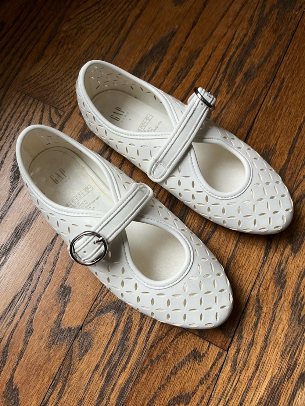 GAP White Girls' Laser-Cut Mary Jane Flats with Buckle